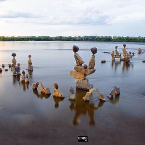 08aug20_ The Falcon's Circle